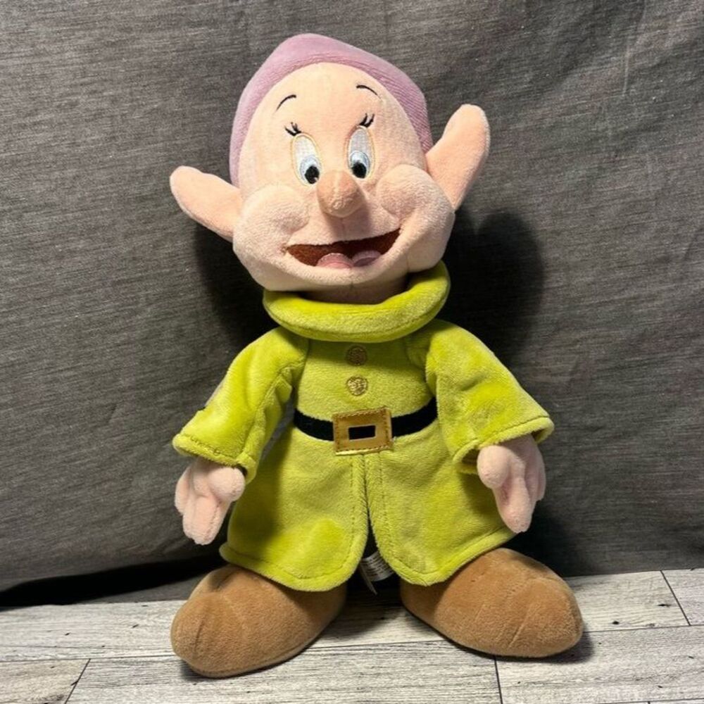 Disney Store 11” Dopey Plush Snow White And The Seven Dwarfs Multicolor